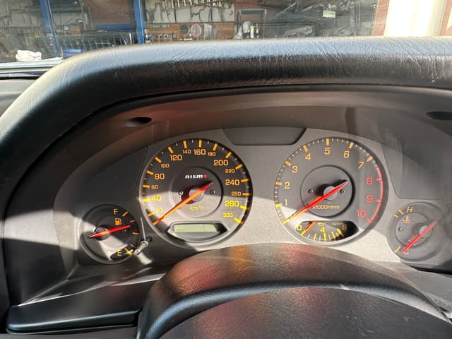 1998 Nissan Skyline JDM car for sale — photo 3 of 3