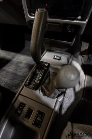 1994 Toyota Hilux Surf JDM car for sale — photo 10 of 25