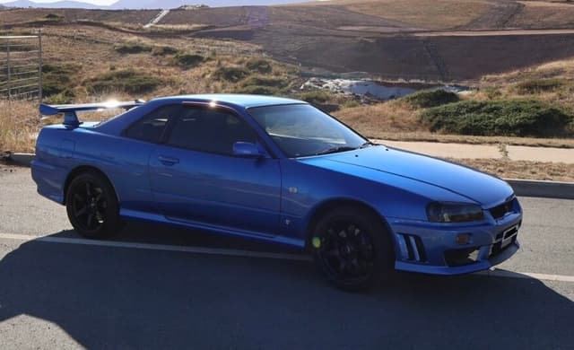 2000 Nissan Skyline JDM car for sale — photo 7 of 11