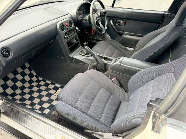 1994 Mazda Roadster (Eunos Roadster / MX-5) JDM car for sale — photo 10 of 20