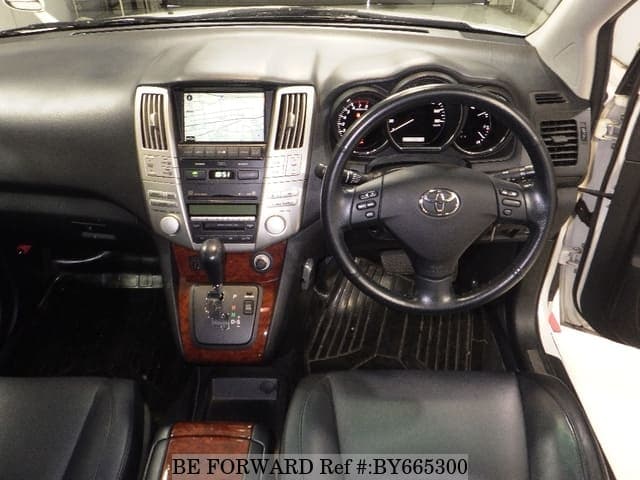 2008 Toyota Harrier JDM car for sale — photo 3 of 7