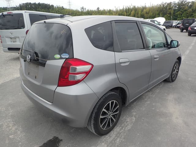 2009 Honda Fit JDM car for sale — photo 5 of 25