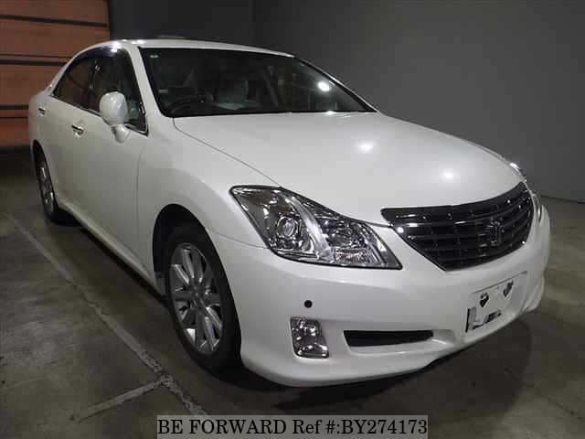 2009 Toyota Crown JDM car for sale — photo 5 of 8