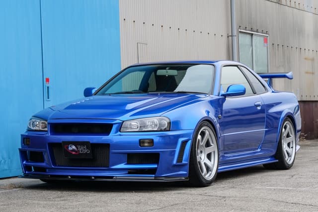 1999 Nissan Skyline JDM car for sale — photo 2 of 25