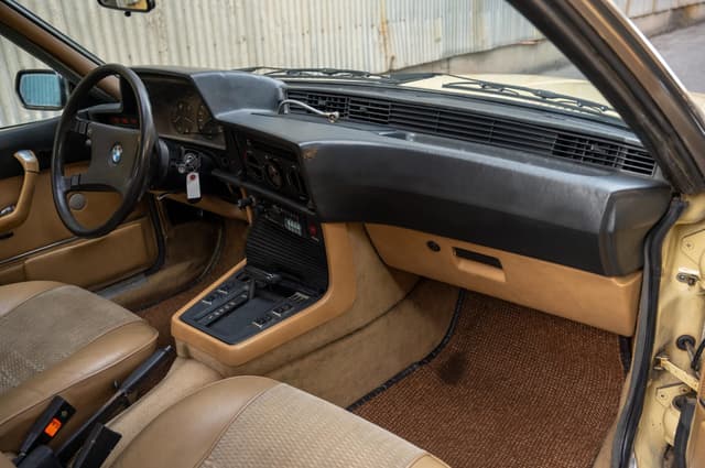 1977 Bmw JDM car for sale — photo 15 of 25