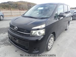 2011 Toyota Voxy JDM car for sale