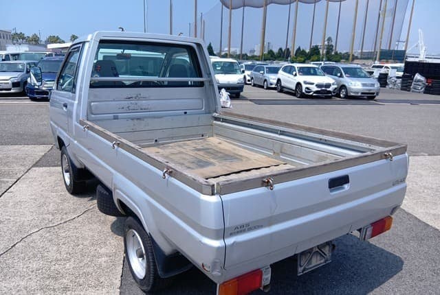 2005 Toyota Lite Ace JDM car for sale — photo 3 of 25