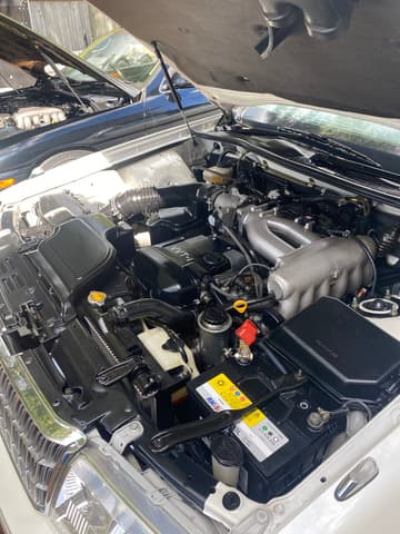 1997 Toyota Crown JDM car for sale — photo 13 of 14