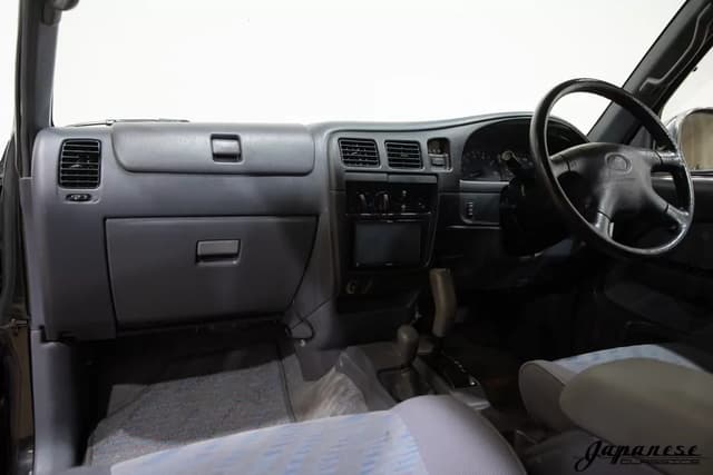 1999 Toyota Hilux JDM car for sale — photo 9 of 25