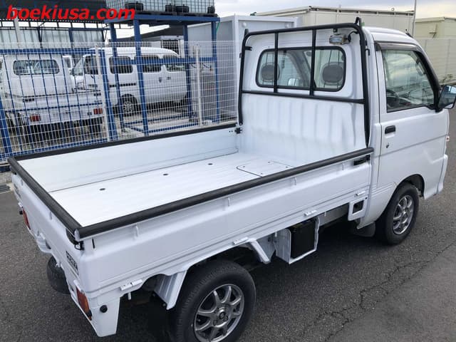 2000 Daihatsu Hijet JDM car for sale — photo 4 of 22