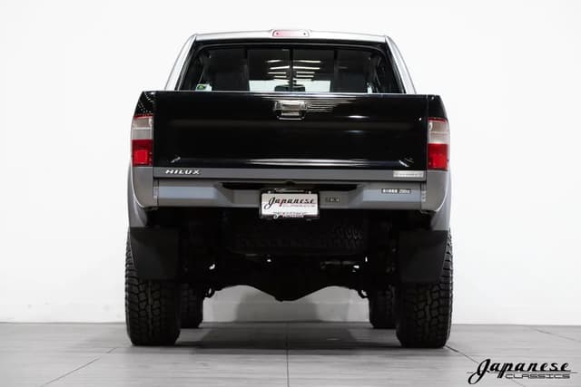 1999 Toyota Hilux JDM car for sale — photo 7 of 25