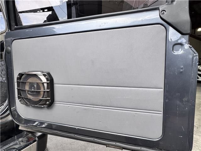 1996 Toyota Land Cruiser JDM car for sale — photo 23 of 25