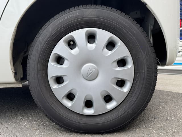 2008 Daihatsu JDM car for sale — photo 11 of 25