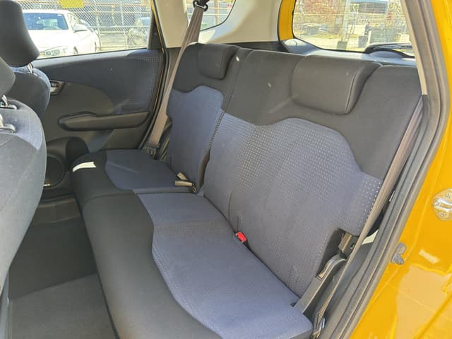 2009 Honda Fit JDM car for sale — photo 13 of 19