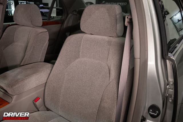 2001 Toyota Celsior JDM car for sale — photo 16 of 21