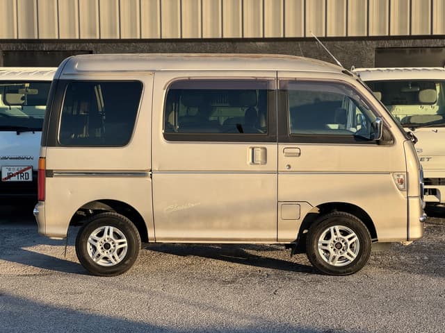 1998 Daihatsu Atrai JDM car for sale — photo 12 of 15