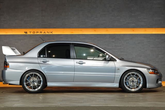 2005 Mitsubishi Lancer Evolution JDM car for sale — photo 20 of 25