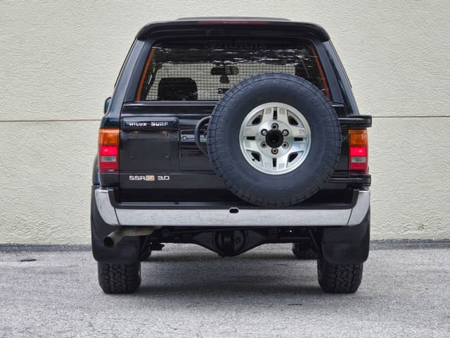 1995 Toyota Hilux Surf JDM car for sale — photo 18 of 20