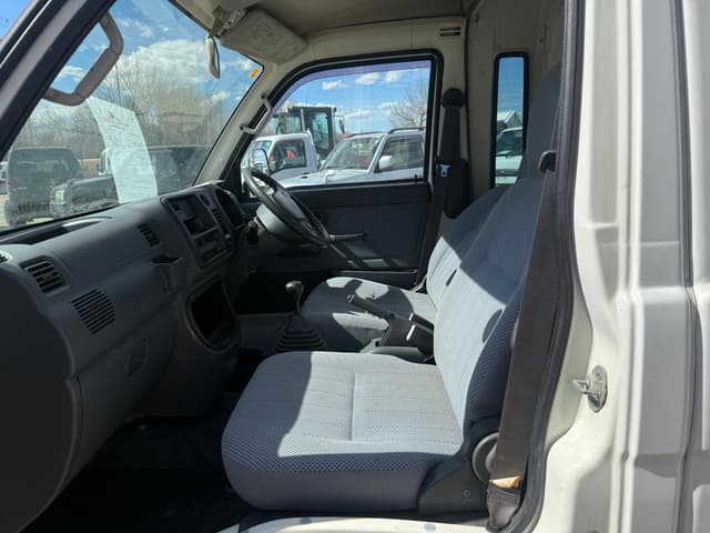 2009 Daihatsu Hijet JDM car for sale — photo 7 of 8