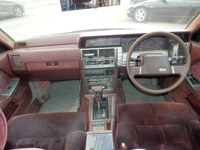 1986 Nissan Skyline JDM car for sale — photo 4 of 20