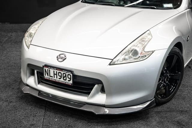 2010 Nissan Fairlady Z JDM car for sale — photo 2 of 20