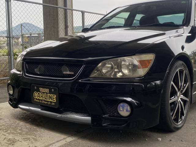 1998 Toyota Altezza JDM car for sale — photo 7 of 20