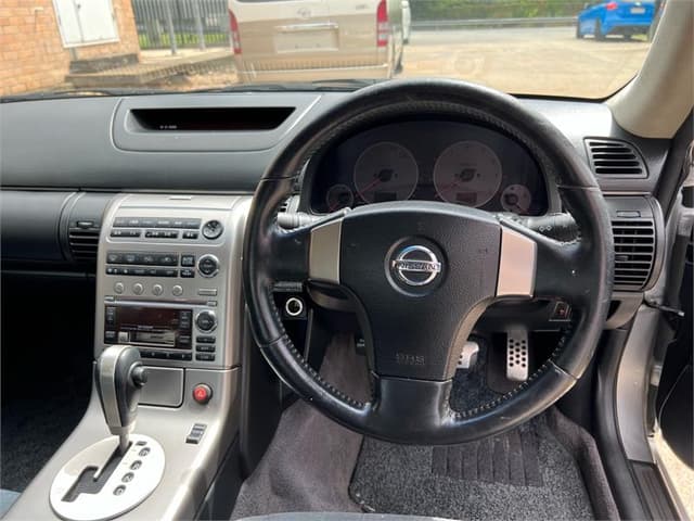 2004 Nissan Skyline JDM car for sale — photo 11 of 15
