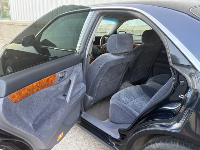 2001 Nissan Gloria JDM car for sale — photo 12 of 22