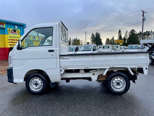 1999 Daihatsu Hijet JDM car for sale — photo 4 of 25