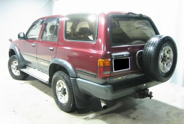 1995 Toyota Hilux Surf JDM car for sale — photo 2 of 3