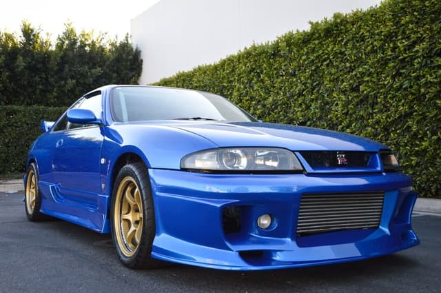 1995 Nissan Skyline JDM car for sale — photo 11 of 25