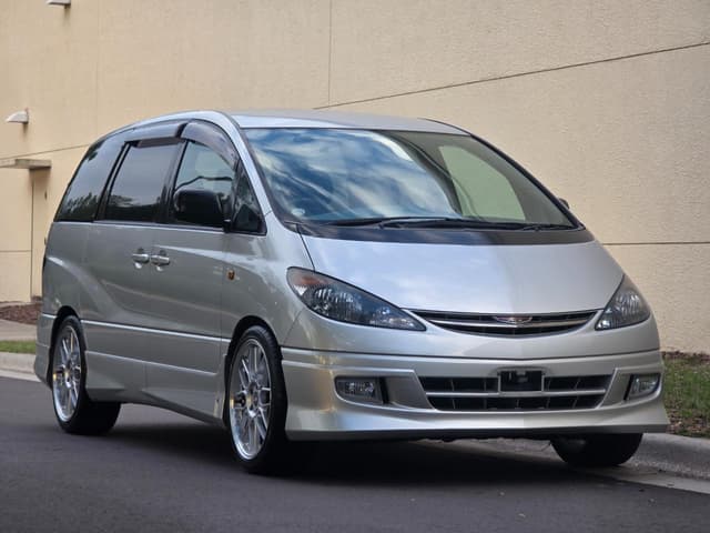 2000 Toyota Estima JDM car for sale — photo 4 of 25
