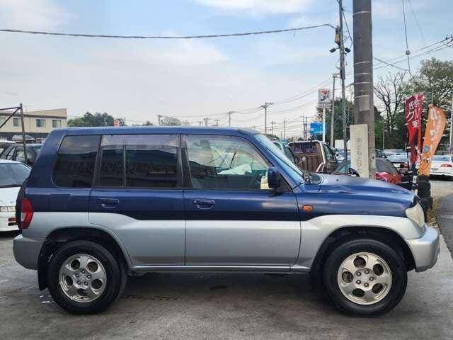 2001 Mitsubishi Pajero JDM car for sale — photo 4 of 20