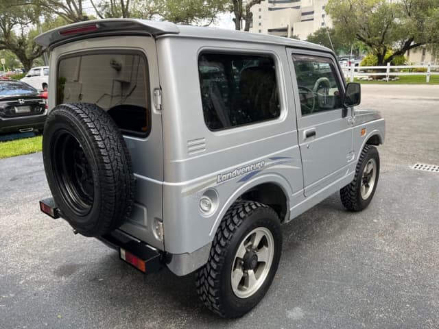 1997 Suzuki Jimny JDM car for sale — photo 7 of 17