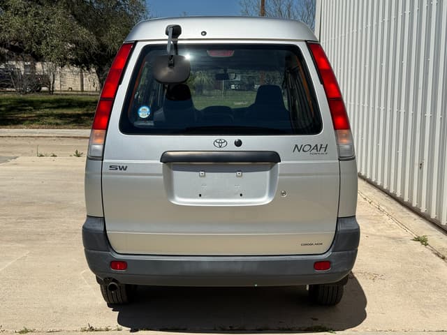 2000 Toyota Townace JDM car for sale — photo 8 of 20