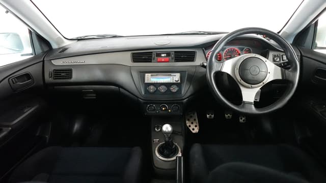 2001 Mitsubishi Lancer Evolution JDM car for sale — photo 9 of 12