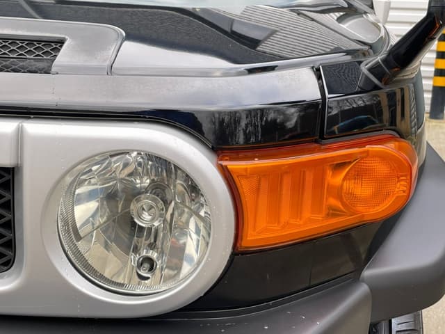 2012 Toyota Fj Cruiser JDM car for sale — photo 4 of 25