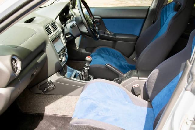 2001 Subaru Impreza JDM car for sale — photo 18 of 22