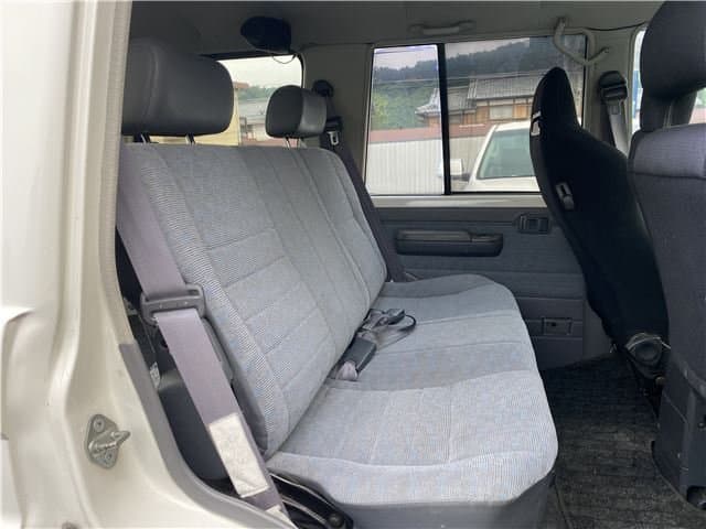 2001 Toyota Land Cruiser JDM car for sale — photo 8 of 21