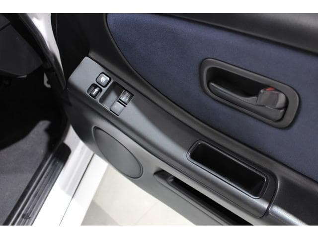 1996 Nissan Skyline JDM car for sale — photo 20 of 24