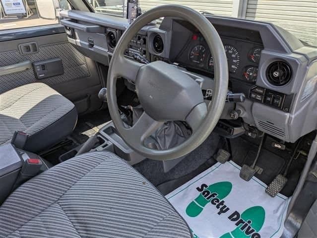 1992 Toyota Land Cruiser JDM car for sale — photo 7 of 25