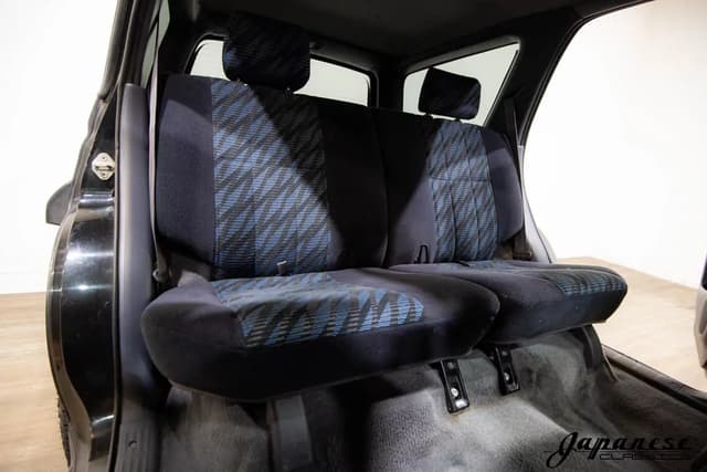 1998 Toyota Hilux Surf JDM car for sale — photo 16 of 25