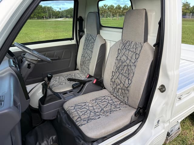 1998 Mitsubishi Minicab JDM car for sale — photo 14 of 25