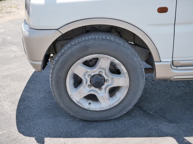 2001 Suzuki Jimny JDM car for sale — photo 19 of 25