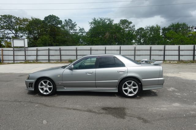 1998 Nissan Skyline JDM car for sale — photo 4 of 16
