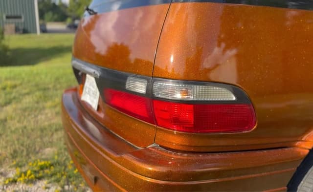 1997 Toyota Estima JDM car for sale — photo 2 of 11