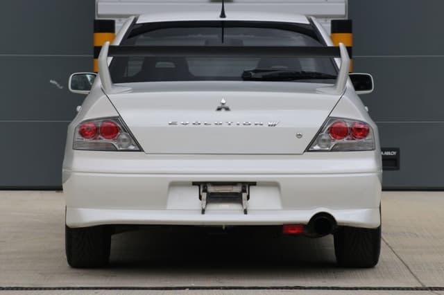 2002 Mitsubishi Lancer Evolution JDM car for sale — photo 15 of 25