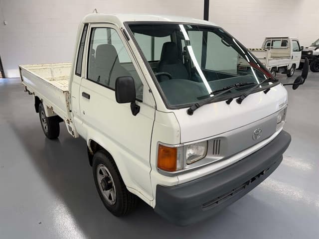 1996 Toyota Townace JDM car for sale — photo 5 of 25