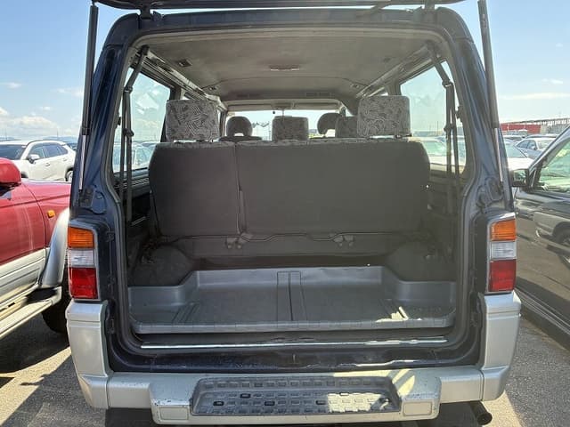 1997 Mitsubishi Delica JDM car for sale — photo 10 of 10