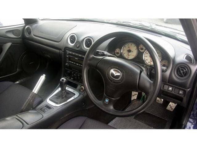 2001 Mazda Roadster (Eunos Roadster / MX-5) JDM car for sale — photo 3 of 19